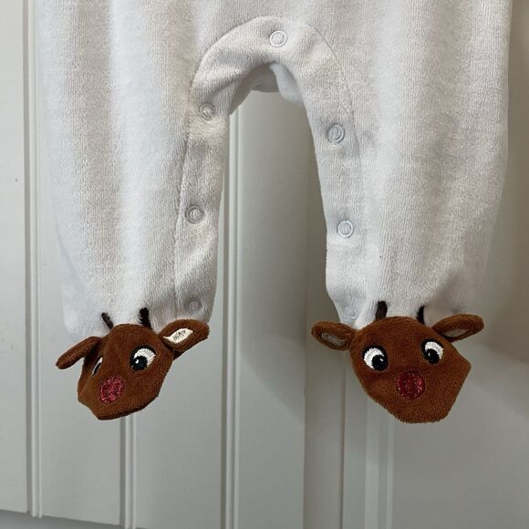 Rudolph The Red Nose Reindeer My First Christmas 3M Sleeper One Piece New - Picture 3 of 8